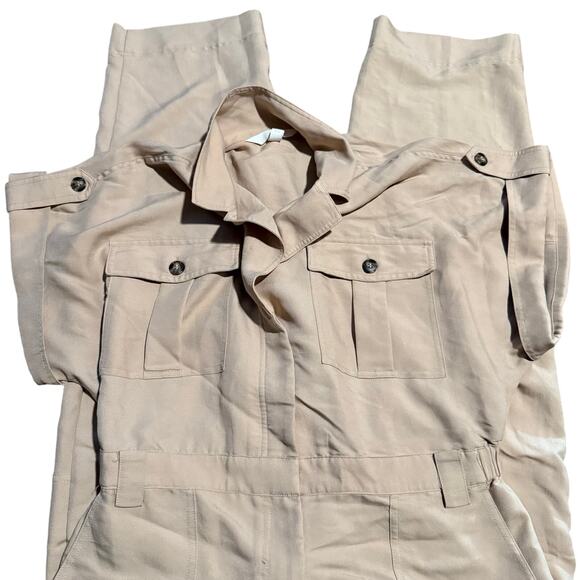 H&M Khaki Short Sleeve Utility Jumpsuit, Women's Size 12 (EU 44) - Picture 3 of 5